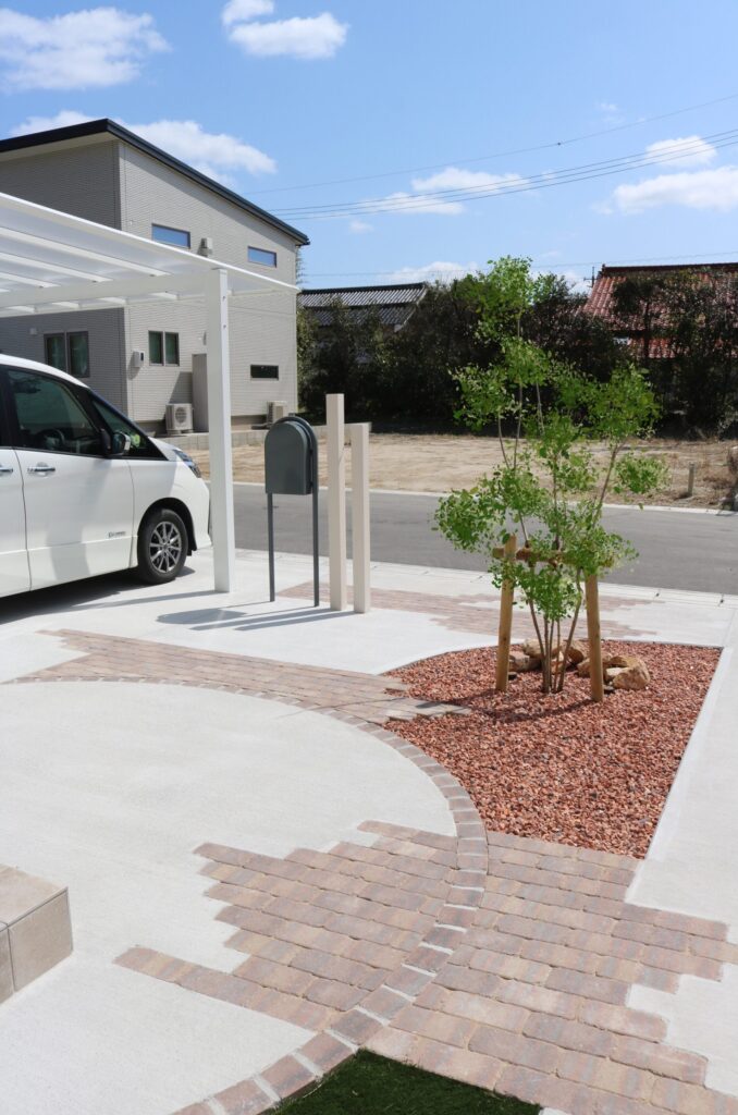 出雲市 外構リフォーム カーポートと玄関アプローチ施工